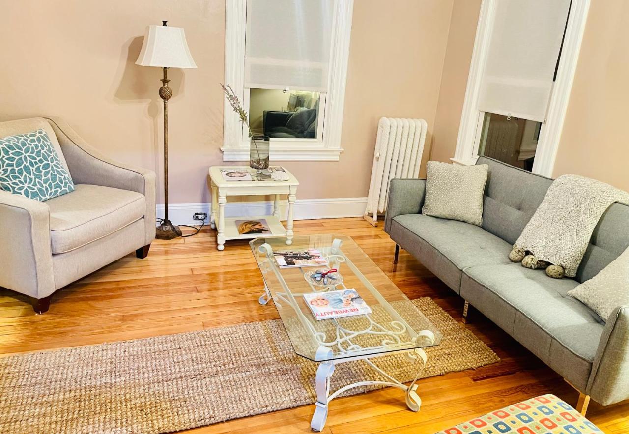 Delightful 2Br Apartment With Balcony - 15 Min From Mohegan Sun- Foxwoods Casinos & Mystic New London Ngoại thất bức ảnh