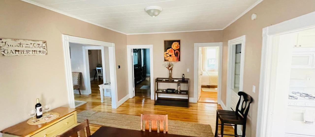 Delightful 2Br Apartment With Balcony - 15 Min From Mohegan Sun- Foxwoods Casinos & Mystic New London Ngoại thất bức ảnh