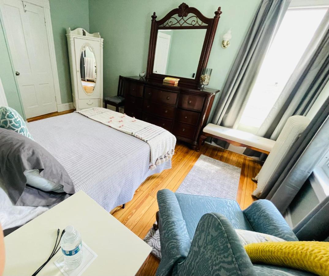 Delightful 2Br Apartment With Balcony - 15 Min From Mohegan Sun- Foxwoods Casinos & Mystic New London Ngoại thất bức ảnh