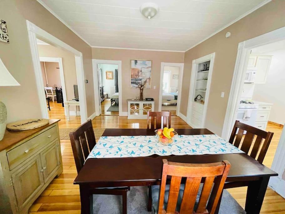 Delightful 2Br Apartment With Balcony - 15 Min From Mohegan Sun- Foxwoods Casinos & Mystic New London Ngoại thất bức ảnh