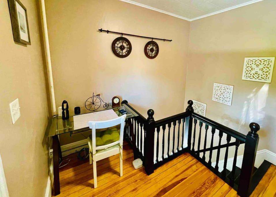 Delightful 2Br Apartment With Balcony - 15 Min From Mohegan Sun- Foxwoods Casinos & Mystic New London Ngoại thất bức ảnh