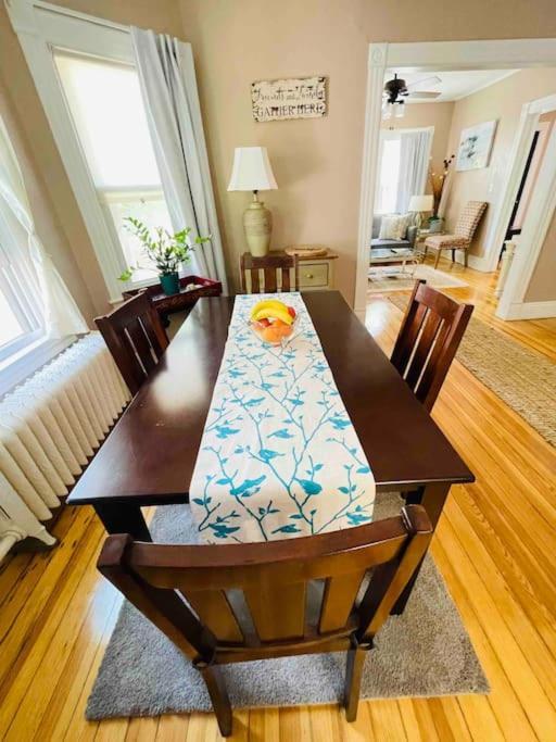 Delightful 2Br Apartment With Balcony - 15 Min From Mohegan Sun- Foxwoods Casinos & Mystic New London Ngoại thất bức ảnh